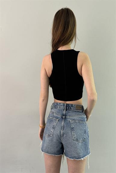 DİKİŞ EFEKTLİ CROP TOP