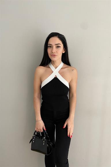 RENKLİ ÇAPRAZ ASKILI TRIKO ATLET