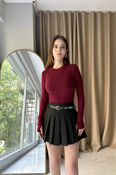 BİSİKLET YAKA PARMAK GEÇME DETAY TSHIRT