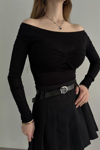 BÜZGÜ DETAYLI BLUZ