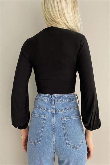 BÜZGÜLÜ CROP BLUZ