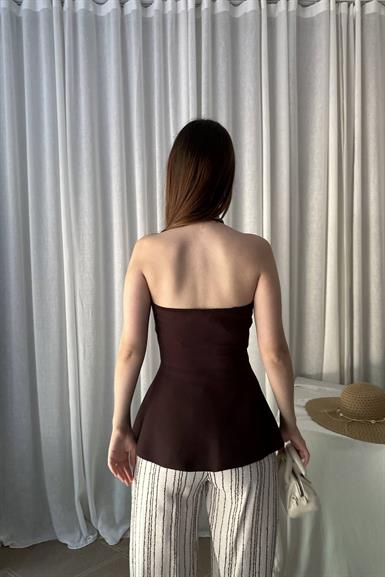 HALTER YAKA METAL DETAYLI PEPLUM TRIKO BLUZ