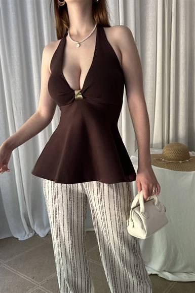 HALTER YAKA METAL DETAYLI PEPLUM TRIKO BLUZ
