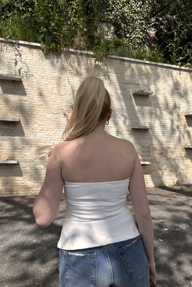 ÖN PİLELİ ÖRME STRAPLEZ BLUZ