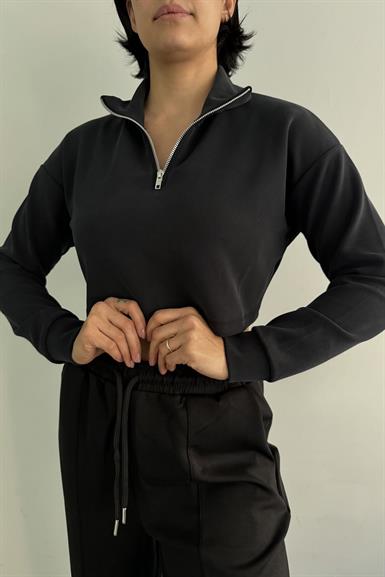 YARIM FERMUARLI DİK YAKA MODAL CROP