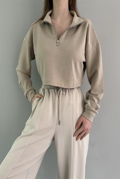 YARIM FERMUARLI DİK YAKA MODAL CROP