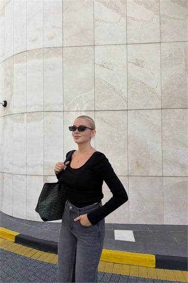 BRA-FREE UZUN KOLLU TOP