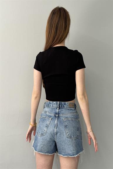 DÜĞMELİ CROP TOP