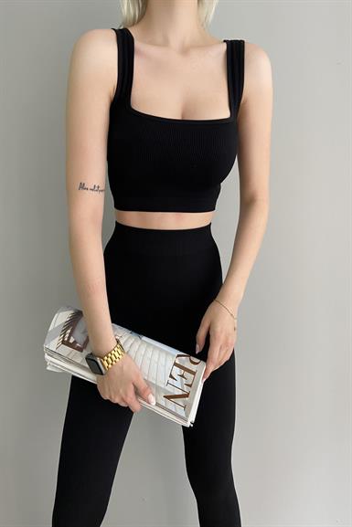 KARE YAKA FİTİLLİ ASKILI CROP