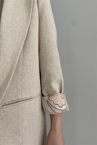 NAKIŞ DETAY BLAZER CEKET