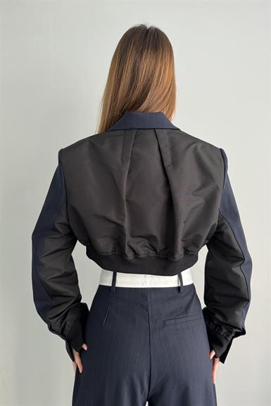 RİBANA DETAYLI MATCHLİ CROP CEKET