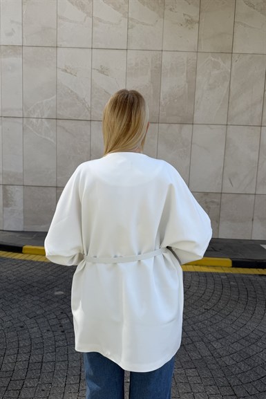 YAKASIZ KEMER DETAYLI CEKET
