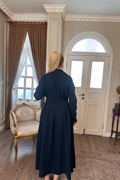 BEL SASON DETAYLI DÜĞMELİ ELBİSE