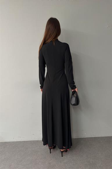 ÖN TOKA DETAYLI PİLELİ ELBİSE