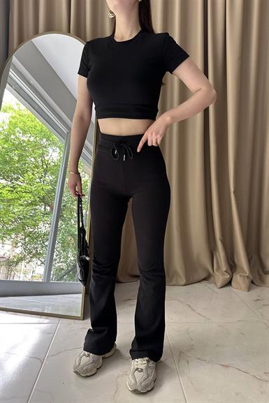 CROP TOP VE PANTOLON TAKIM