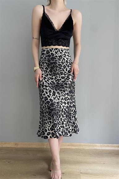GRİ DESENLİ LEOPAR SATEN ETEK