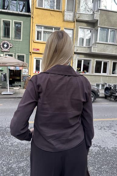 GÖĞÜS BÜZGÜ DETAYLI FERMUARLI BLUZ