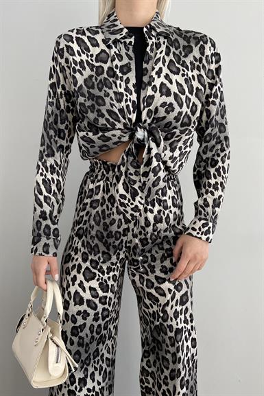 GRI DESENLİ LEOPAR SATEN GÖMLEK