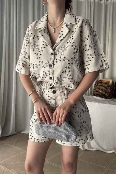 KENDİNDEN NAKIŞLI GÖMLEK