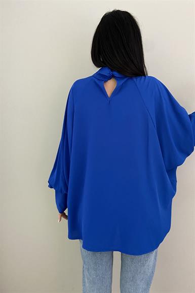 REGLAN KOL YAKA BÜZGÜ DETAY OVERSİZE BLUZ
