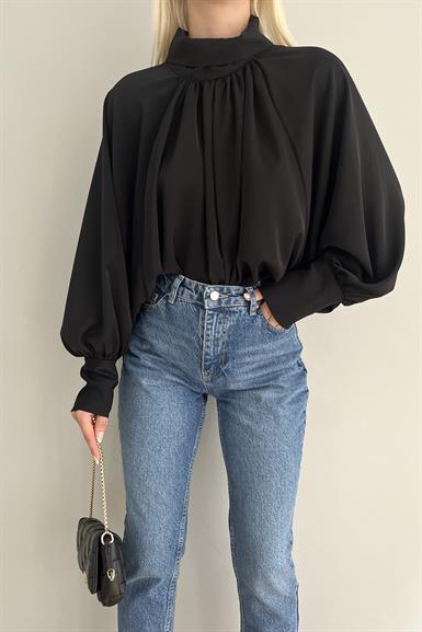 REGLAN KOL YAKA BÜZGÜ DETAY OVERSİZE BLUZ
