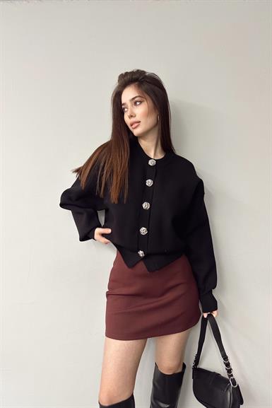 BİSİKLET YAKA GÜL DÜĞME DETAYLI TRIKO HIRKA