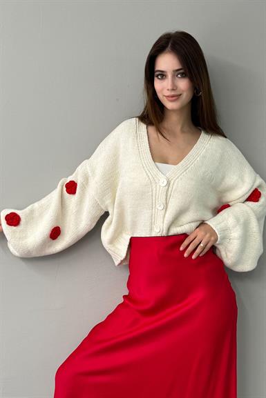 ÇİÇEK DETAYLI TRIKO HIRKA