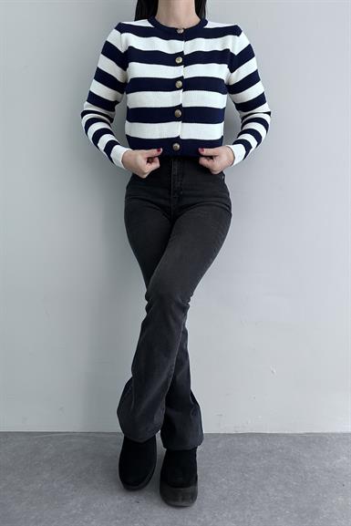 ÇİZGİLİ CROP HIRKA