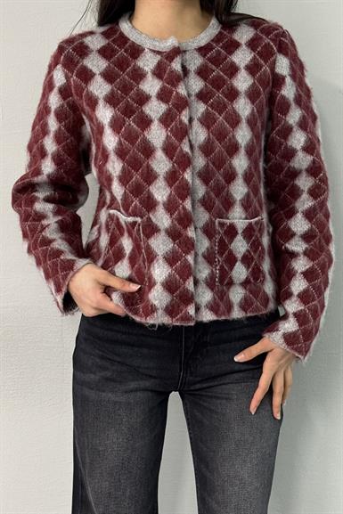 DESENLİ YUMUŞAK DOKULU HIRKA