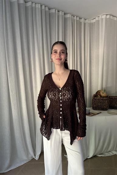 DÜĞMELİ PEPLUM DANTEL HIRKA