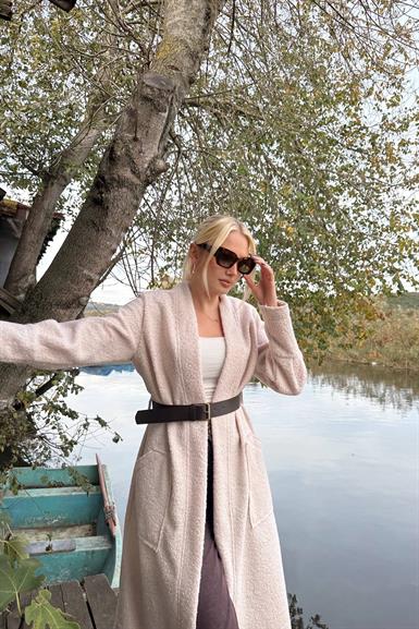 KEMER DETAYLI UZUN YÜN HIRKA