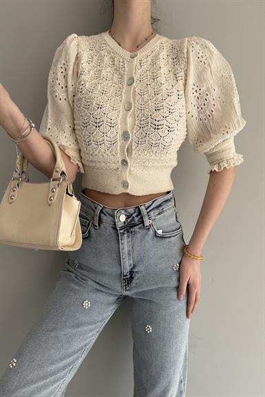 KOLLARI BRODE DETAY CROP HIRKA