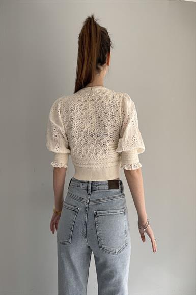KOLLARI BRODE DETAY CROP HIRKA