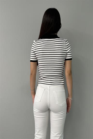 POLO YAKA ÇİZGİLİ DÜĞMELİ HIRKA