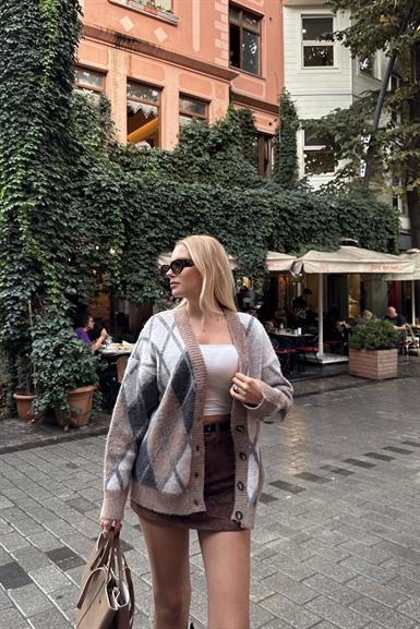 V YAKA BAKLAVA DESEN ŞARDONLU TRIKO HIRKA