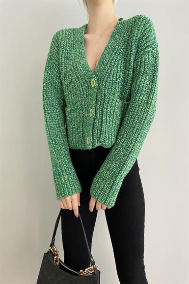 V YAKA CROP HIRKA