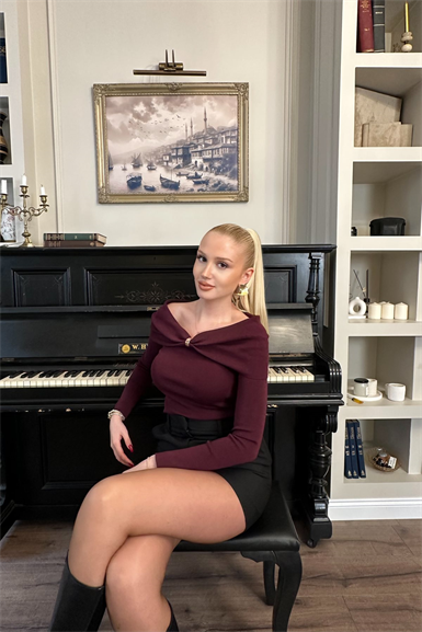 BARDOT YAKA AKSESUARLI TRIKO KAZAK