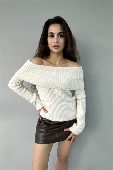 BARDOT YAKA FİTİLLİ TRIKO KAZAK