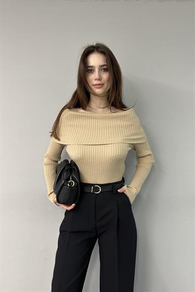 BARDOT YAKA PULLU FİTİLLİ TRIKO KAZAK
