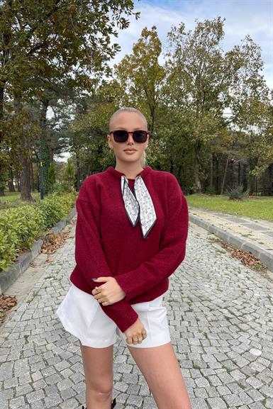 BİSİKLET YAKA FULAR DETAYLI TRIKO KAZAK