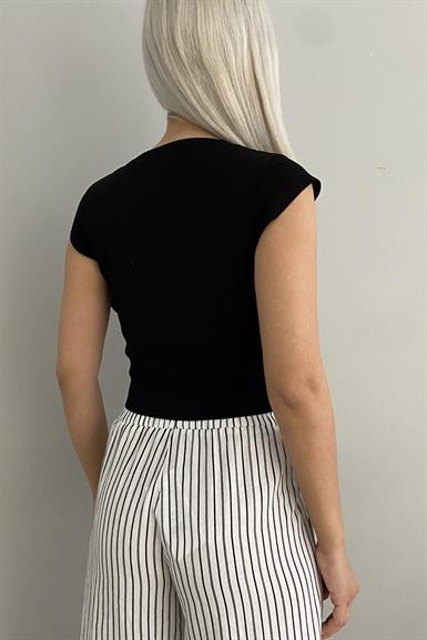 BİSİKLET YAKA SERÇE KOL CROP KAZAK