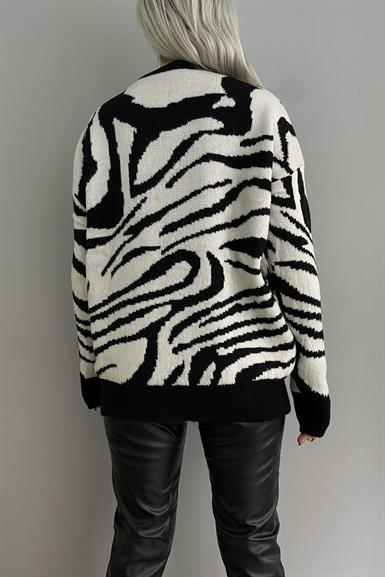 BİSİKLET YAKA  ZEBRA DESEN TRIKO