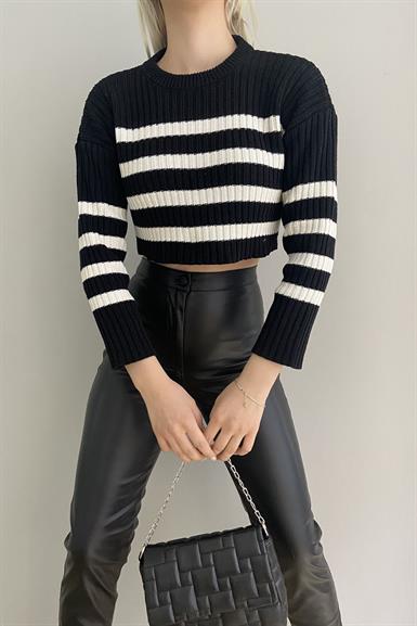 ÇİZGİLİ CROP TRIKO KAZAK