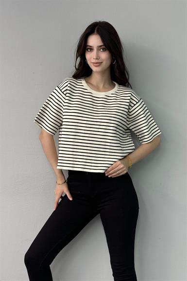İNCE ÇİZGİ DETAY CROP TRIKO