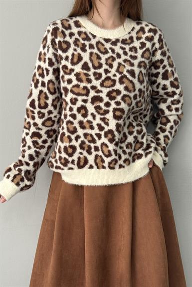 LEOPAR DESEN TRIKO KAZAK