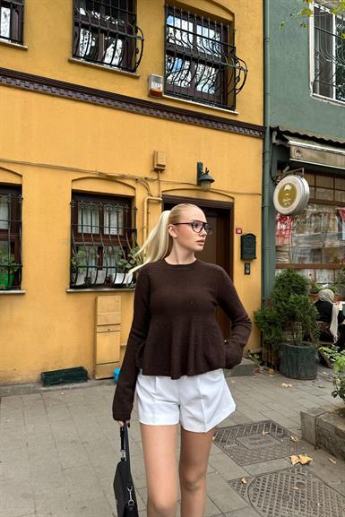 PEPLUM PULLU SİMLİ TRIKO KAZAK