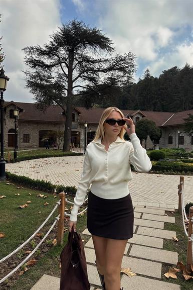 POLO YAKA YÜNLÜ DÜĞMELİ TRIKO KAZAK