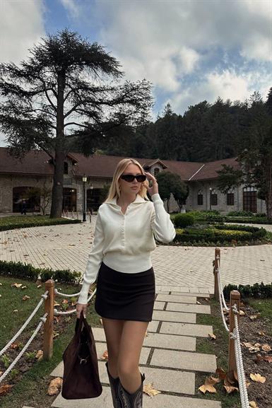 POLO YAKA YÜNLÜ DÜĞMELİ TRIKO KAZAK