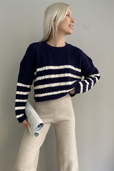 SAÇ ÖRGÜ ÇİZGİLİ CROP TRIKO KAZAK