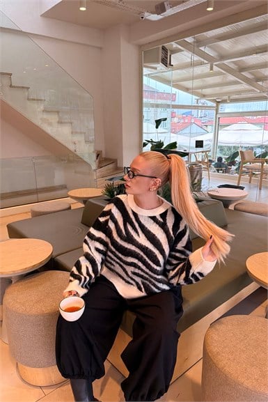 ZEBRA DESEN TRIKO